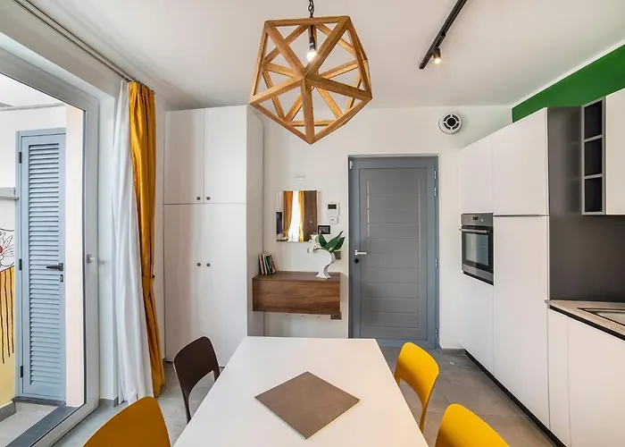 Casa Sulle Mura Loano