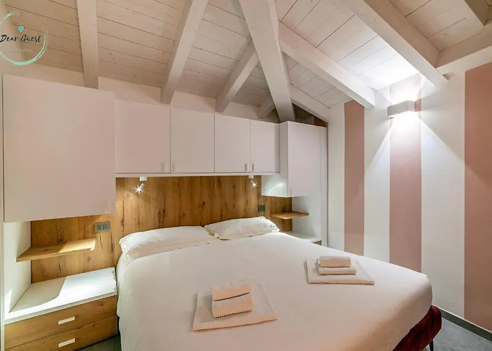 Casa Sulle Mura Lejlighed Loano