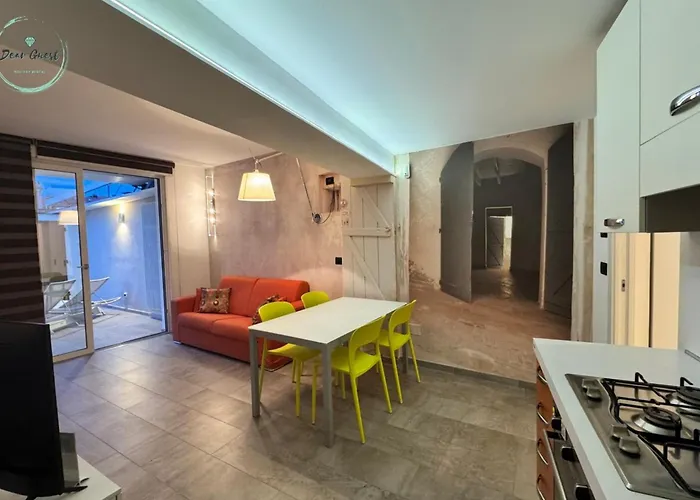 Casa Sulle Mura * Loano