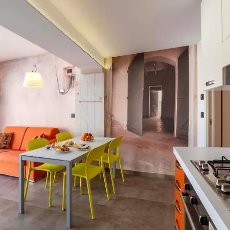 Casa Sulle Mura * Loano