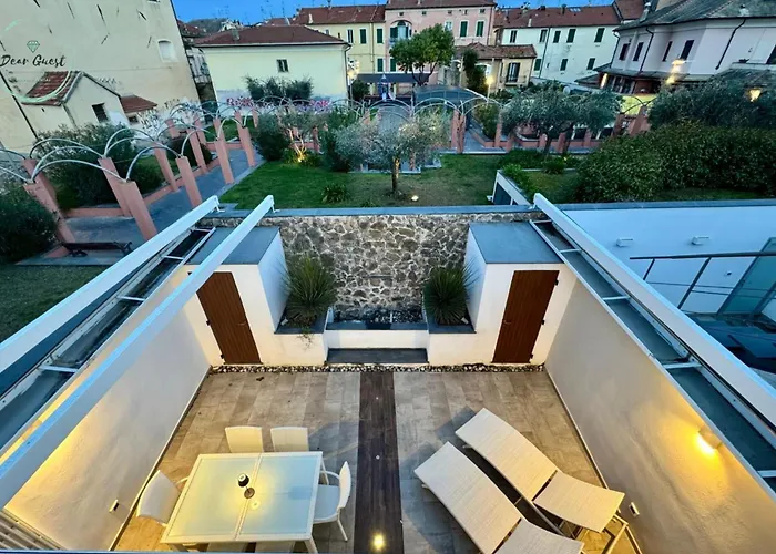 Casa Sulle Mura Loano